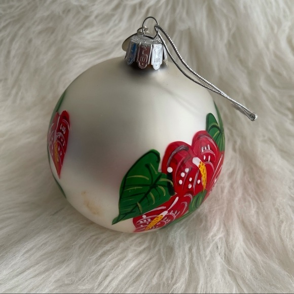 Glass Ornament Anthurium Hawaiian Christmas Tree - Picture 4 of 9
